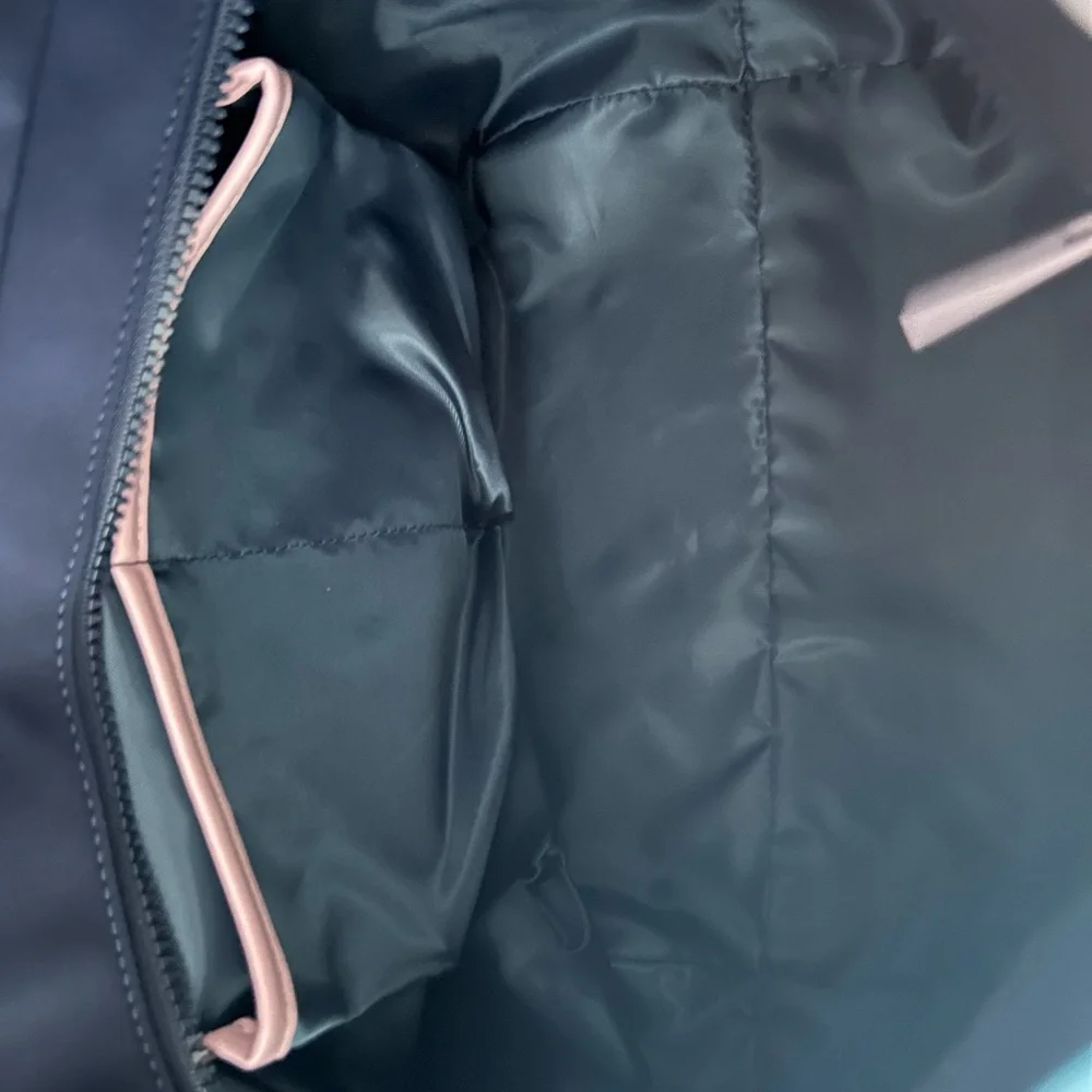 Wild fox NWT Blue and Black Woven Tote Bag - Picture 6 of 9